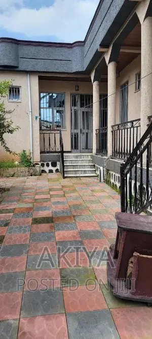 Furnished 4bdrm House in House, Oromia-Finfinne for sale