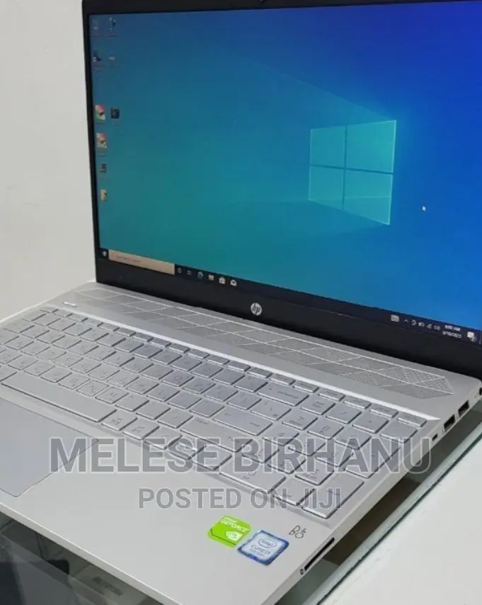 New Laptop HP Pavilion 15 8GB Intel Core I7 SSD 512GB