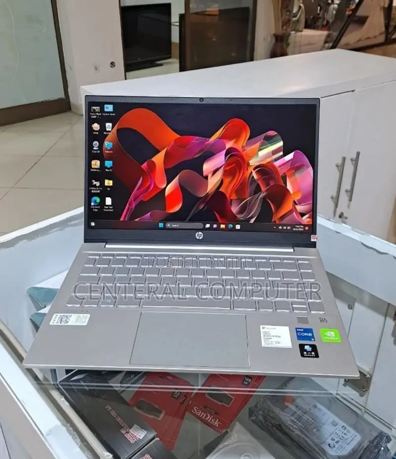 New Laptop HP Pavilion 11 16GB Intel Core I5 SSD 512GB