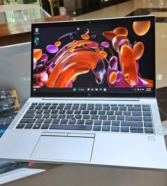 New Laptop HP EliteBook 830 G7 16GB AMD Ryzen 5 SSD 512GB
