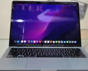 New Laptop Apple MacBook Pro 2020 M1 8GB Apple M1 SSD 256GB