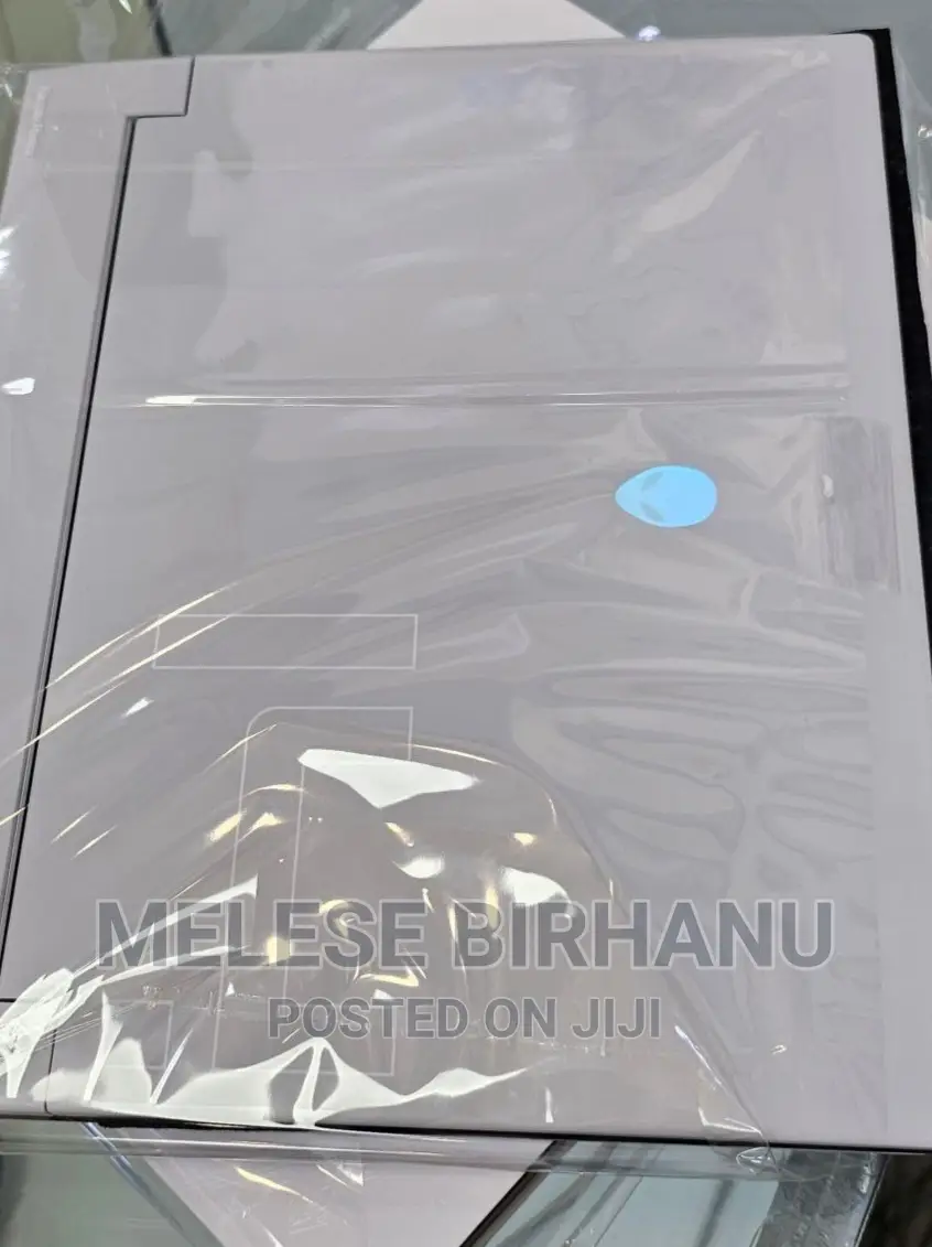 New Laptop Alienware M17x R2 16GB Intel Core I7 SSD 1T