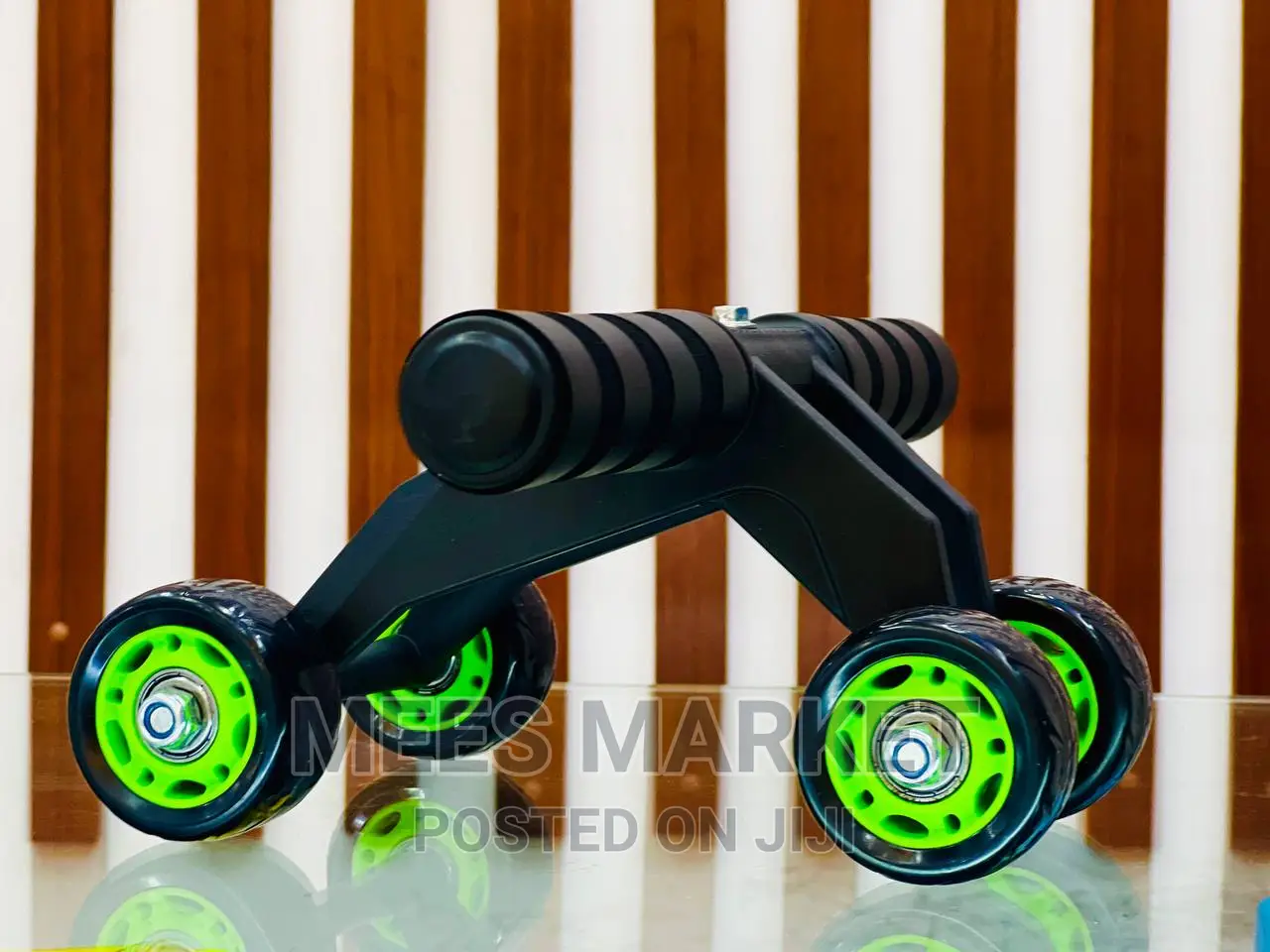 ባለ 4 ጎማ ሩለር