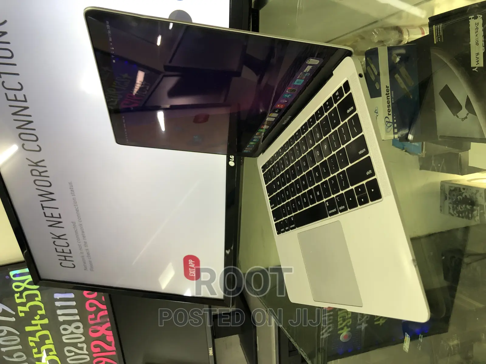 New Laptop Apple MacBook 2019 8GB Intel Core I5 SSD 256GB