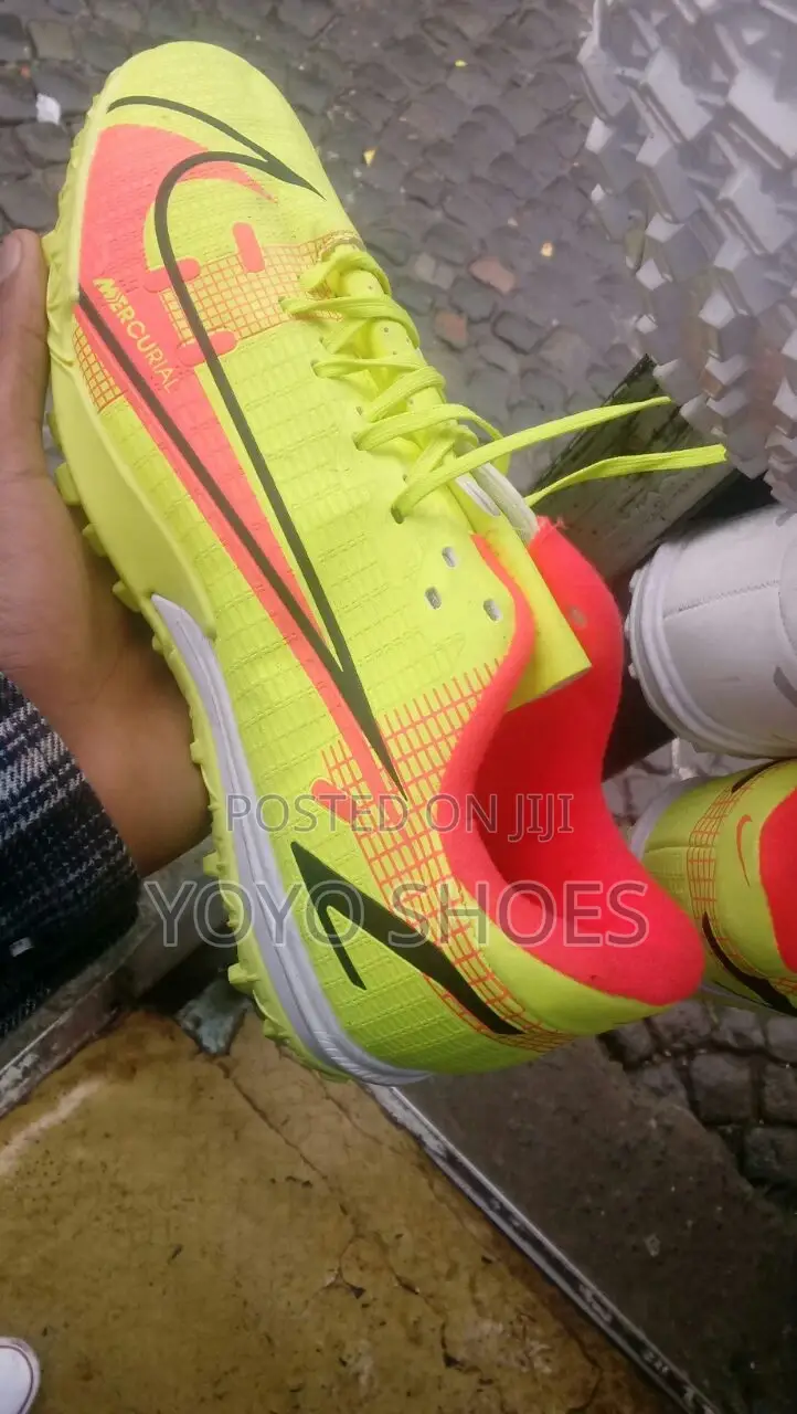 Orginal Mercurial Foot Ball Shoes