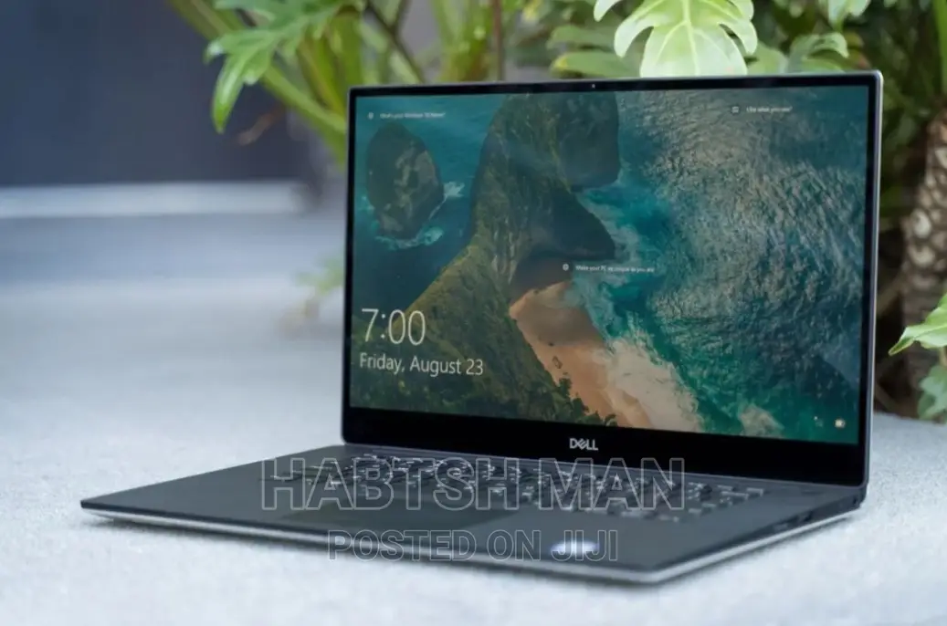 New Laptop Dell Precision 5520 16GB Intel Core I7 SSD 512GB