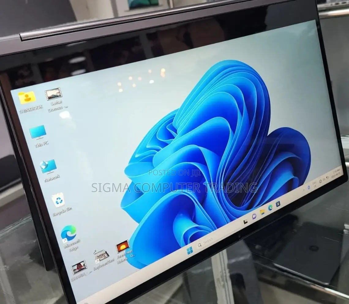 New Laptop Lenovo ThinkPad Yoga 16GB Intel Core I7 SSD 512GB