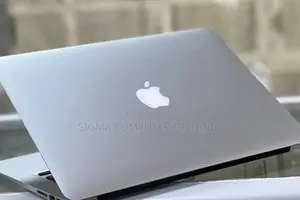 Photo - New Laptop Apple MacBook Air 2017 8GB Intel Core I5 SSD 256GB