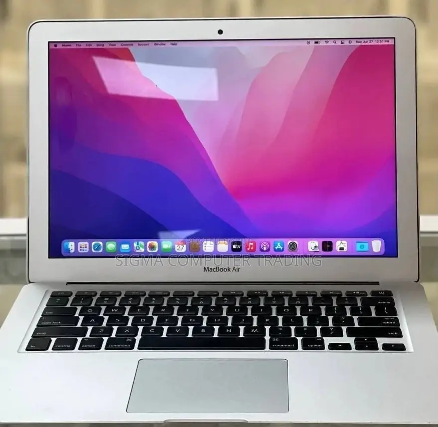 New Laptop Apple MacBook Air 2017 8GB Intel Core I5 SSD 256GB