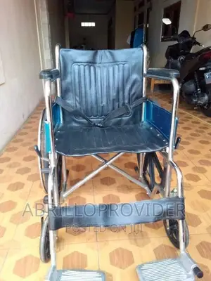 Wheelchair (Almost New)