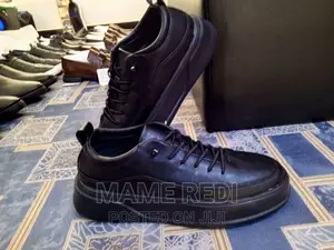 High Quality Light Leather Mens Shoes