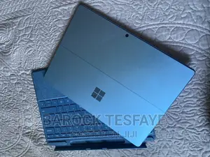 Laptop Microsoft Surface Pro 9 8GB Intel Core I5 SSD 256GB