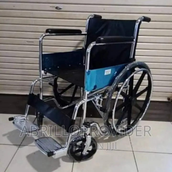 New Lightweight Wheelchair (New Packed )