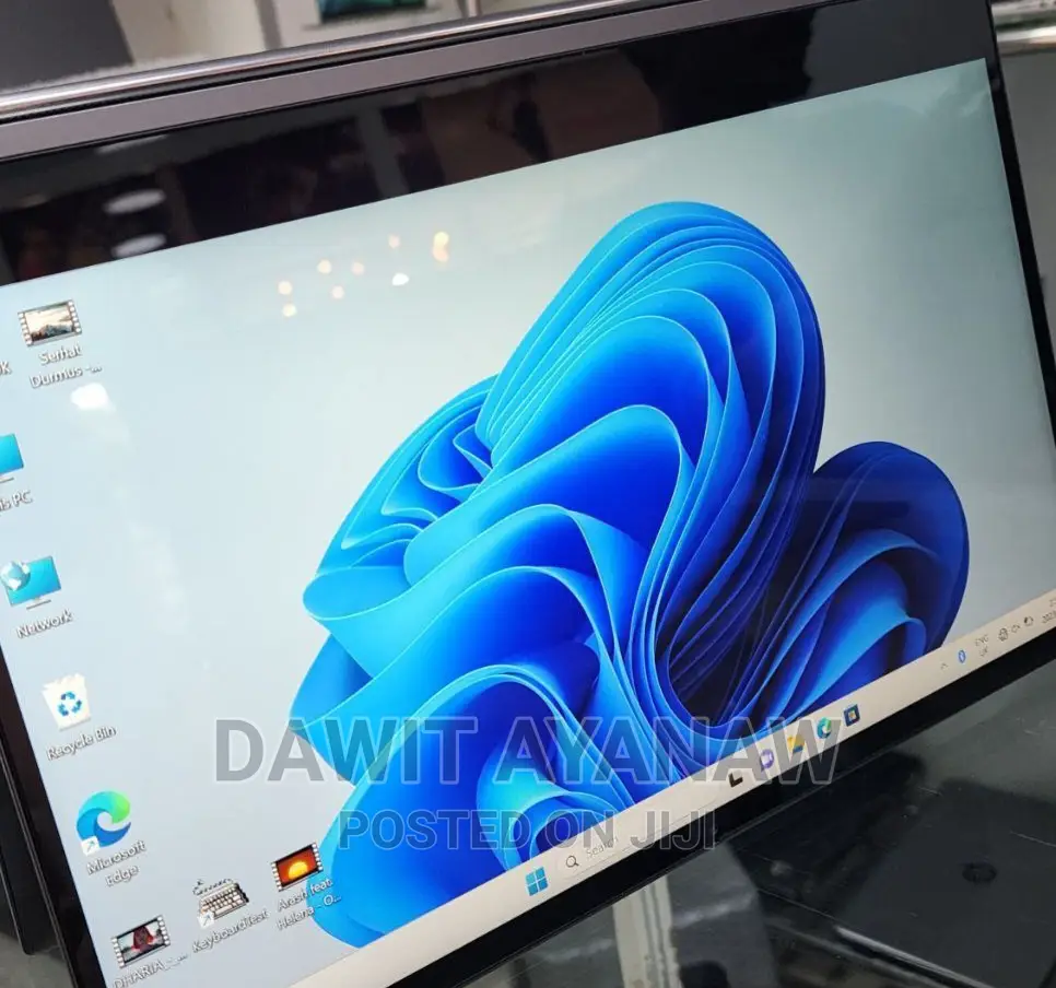 New Laptop Lenovo Yoga C930 16GB Intel Core I7 SSD 512GB