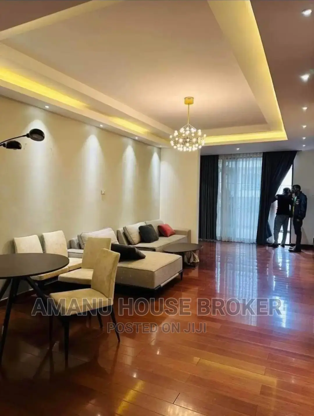 Furnished 3bdrm Apartment in አስቸኳይ የሚሸጥ አፓርትመንት, Lideta for sale