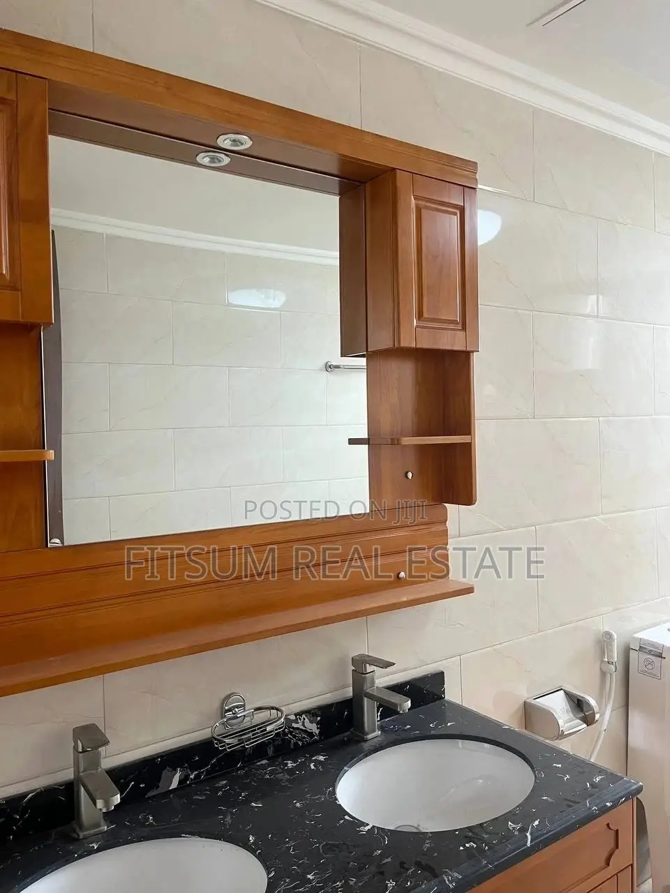 3bdrm Apartment in Comet Real Estate, Bole for sale