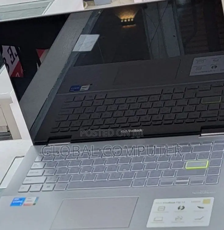 New Laptop Asus VivoBook F512DA 8GB Intel Core I5 SSD 512GB