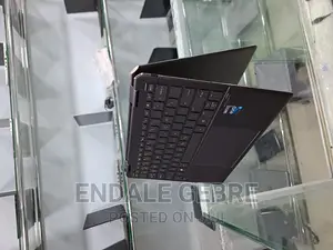 New Laptop HP Spectre X360 16GB Intel Core I7 SSD 512GB