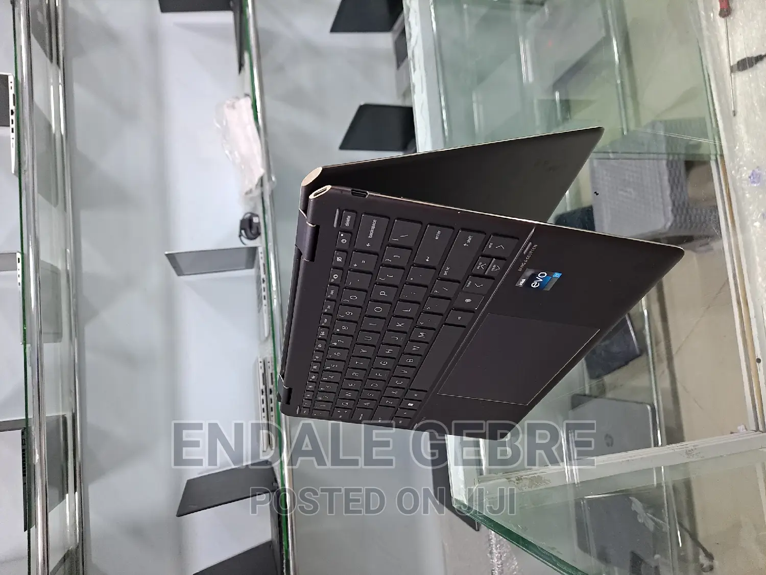 New Laptop HP Spectre X360 16GB Intel Core I7 SSD 512GB