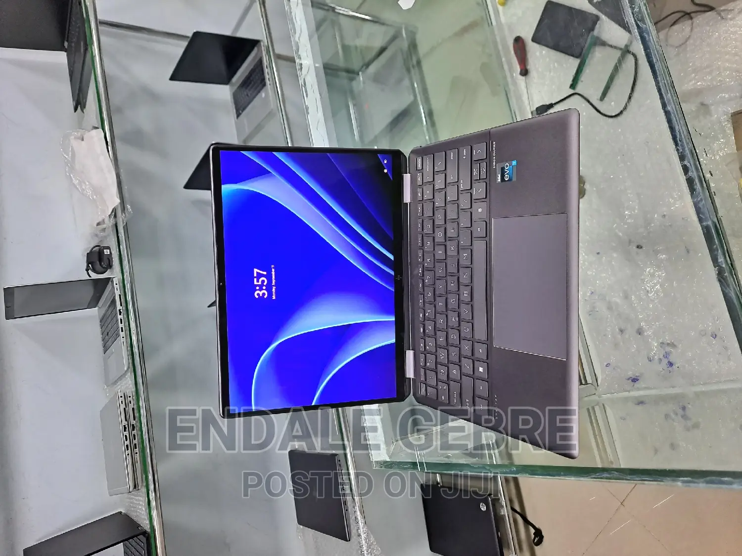 New Laptop HP Spectre X360 16GB Intel Core I7 SSD 512GB