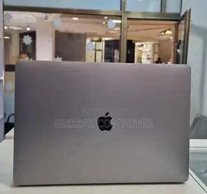 New Laptop Apple MacBook Pro 2019 16GB Intel Core I7 SSD 512GB