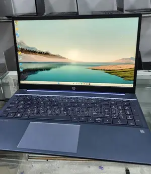 New Laptop HP Pavilion 14-Ce3064st 8GB Intel Core I7 SSD 512GB