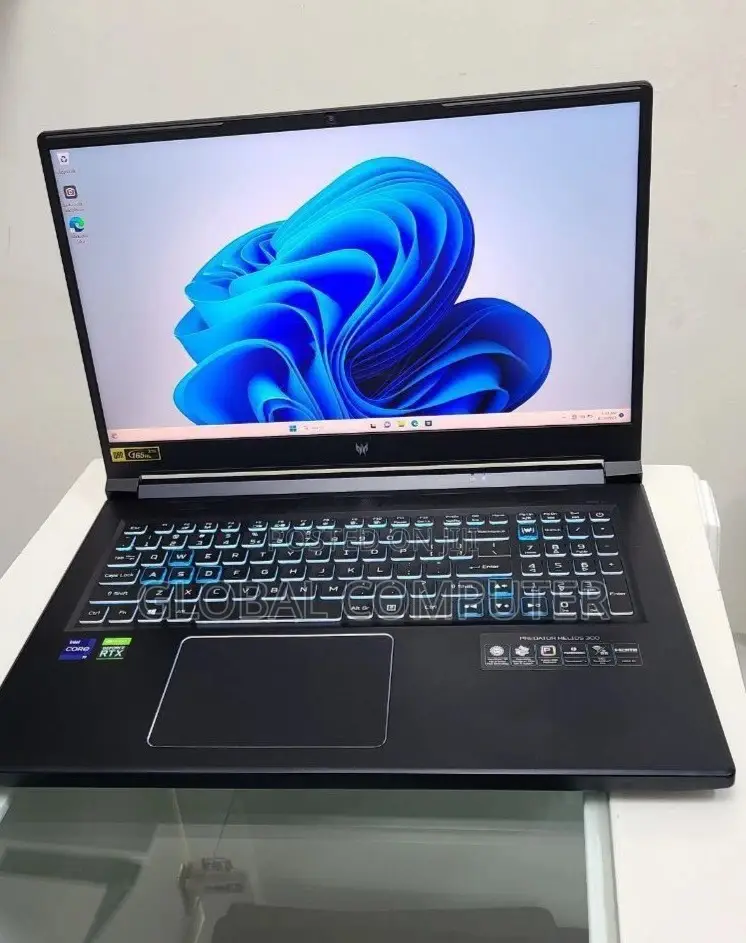 New Laptop Acer Predator Triton 500 SE 16GB Intel Core I9 SSD 1T