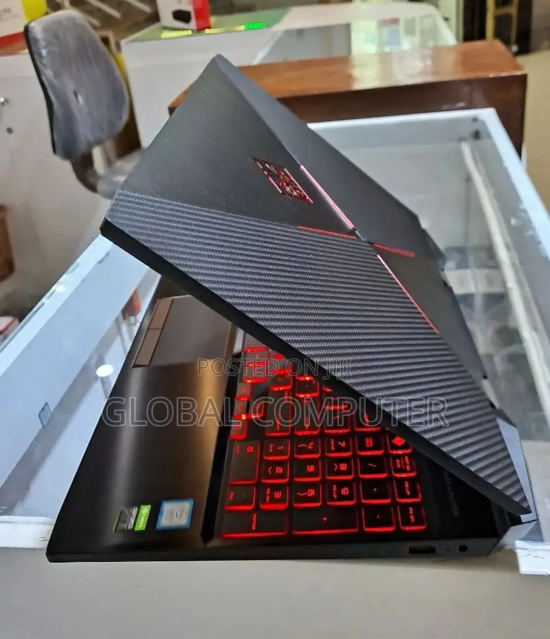 New Laptop HP Omen X 17t 16GB Intel Core I7 HDD+SSD 1T