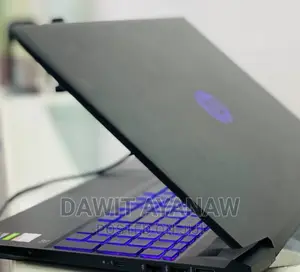 New Laptop HP 8GB AMD Ryzen 5 SSD 512GB