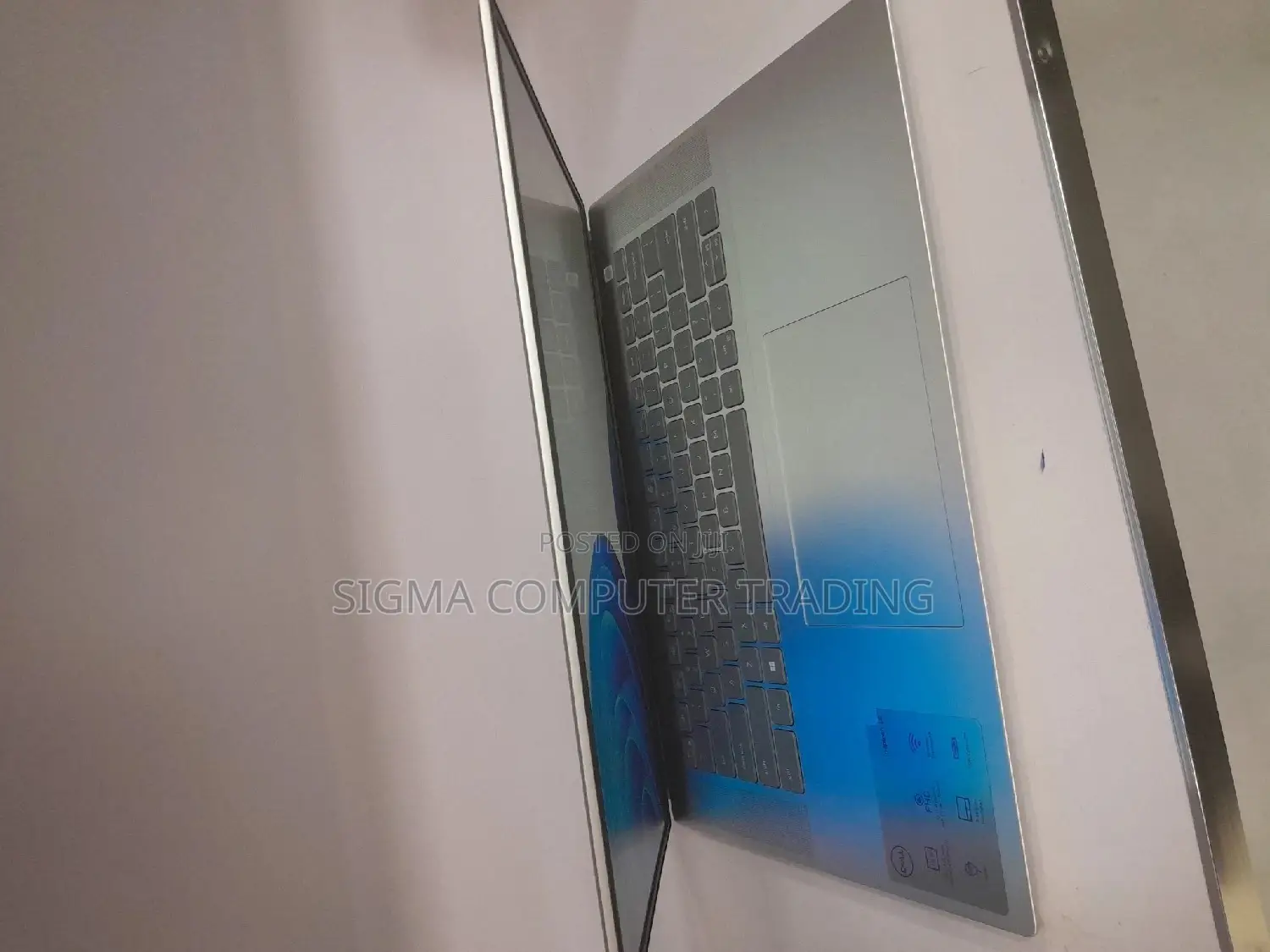 New Laptop Dell Inspiron 15 16GB Intel Core I7 SSD 512GB