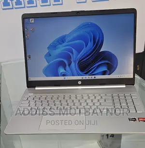 New Laptop HP Stream Notebook 8GB Intel Core I7 SSD 512GB