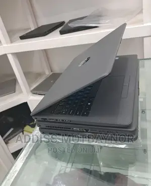 New Laptop HP Stream Notebook 8GB Intel Core I7 HDD 1T