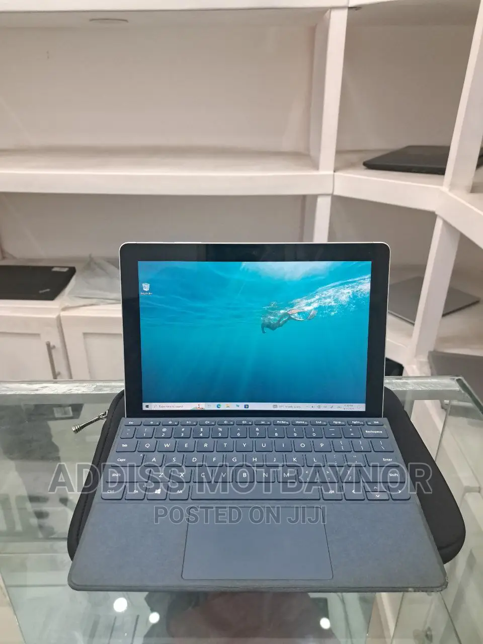 New Laptop HP EliteBook 840 4GB Intel Pentium HDD 60GB