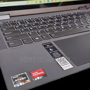 New Laptop Lenovo IdeaPad Flex 14 16GB AMD Ryzen 7 SSD 1T