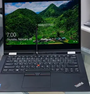 Photo - New Laptop Lenovo ThinkPad Yoga 370 16GB Intel Core I5 SSD 512GB