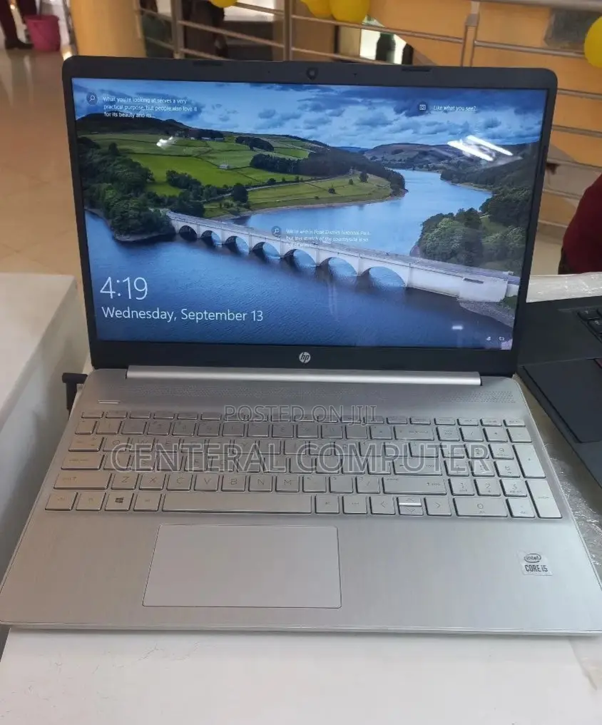 New Laptop HP Stream Notebook 8GB Intel Core I5 SSD 512GB