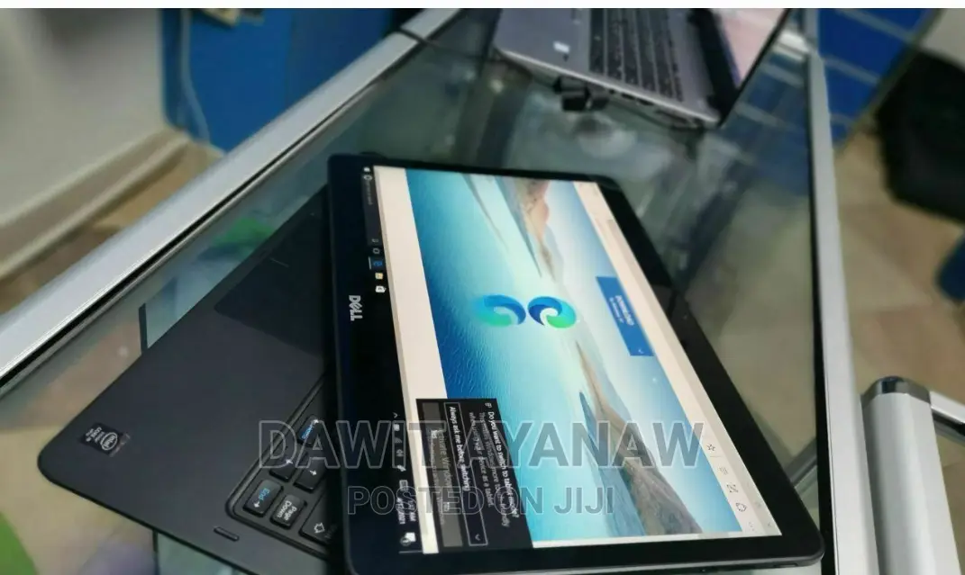 New Laptop Dell Latitude 13 7350 8GB Intel Core 2 Quad SSD 256GB