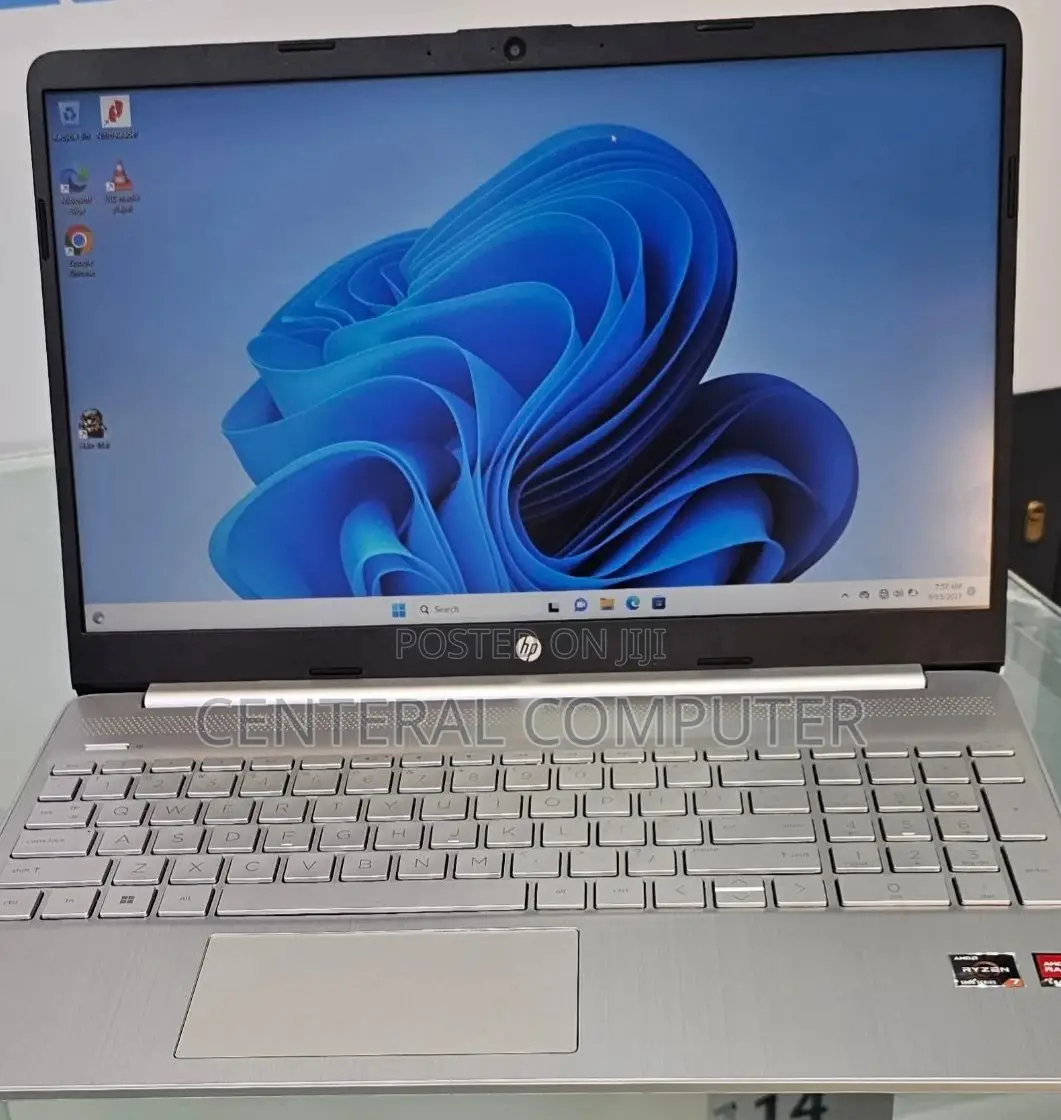 New Laptop HP Stream Notebook 8GB AMD Ryzen 7 SSD 512GB