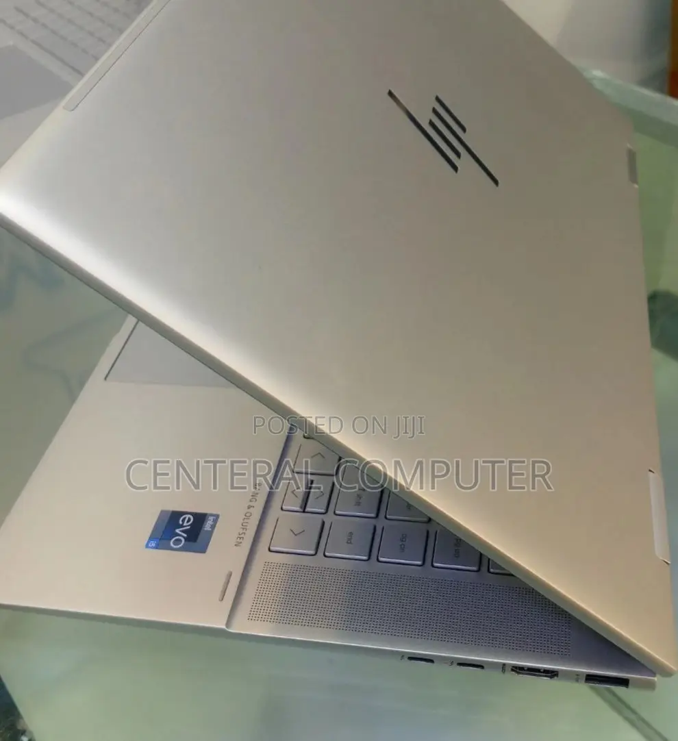 New Laptop HP Envy X360 16GB Intel Core I5 SSD 1T
