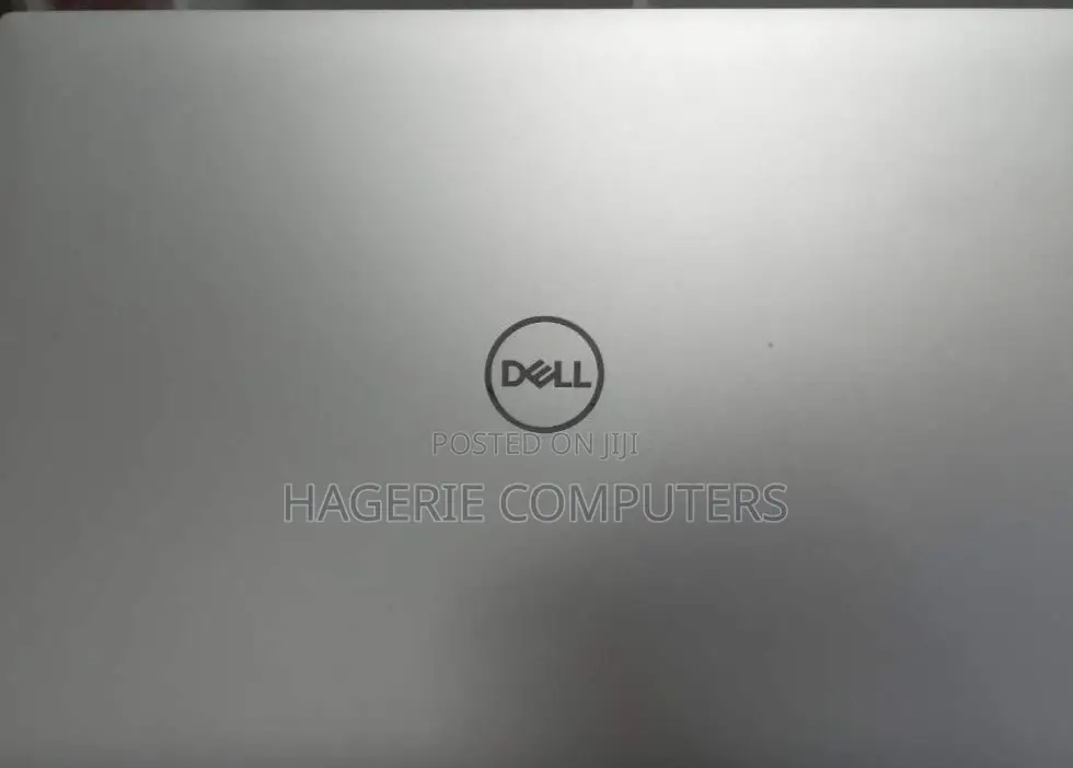 New Laptop Dell Precision 15 3520 16GB Intel Core I7 SSD 512GB