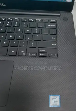 New Laptop Dell Precision 15 3520 16GB Intel Core I7 SSD 512GB