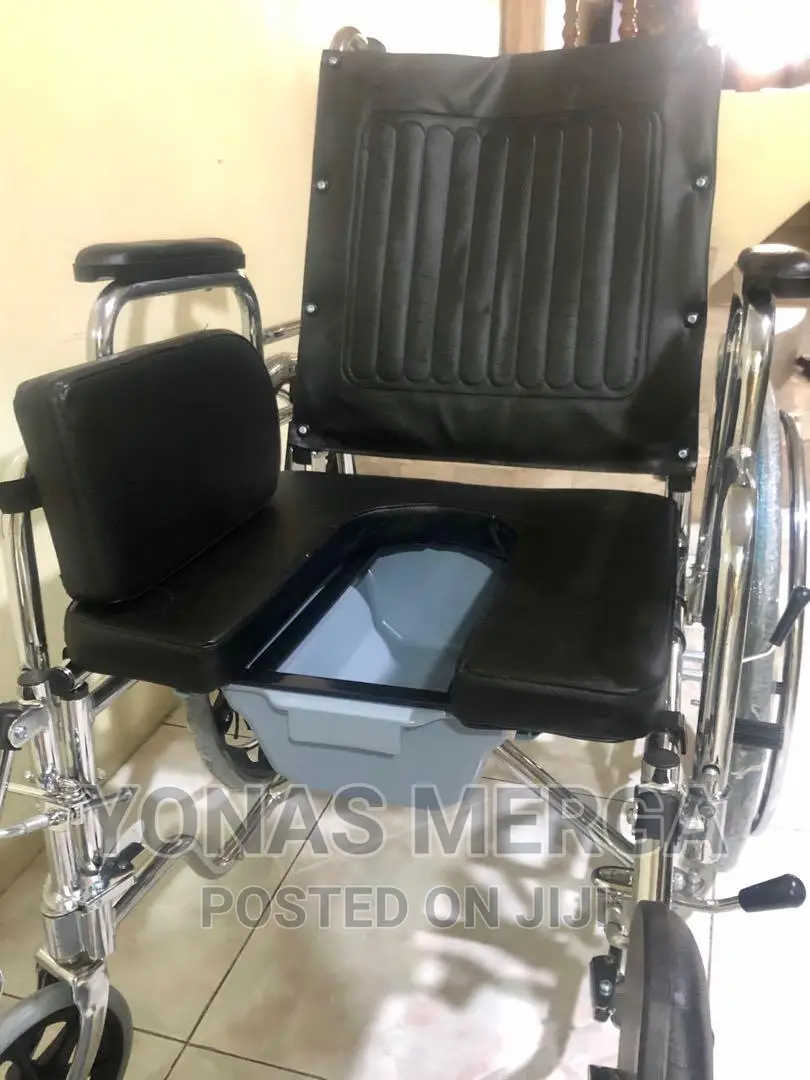 Multifunctional Wheelchair Comes With Bucket Feature