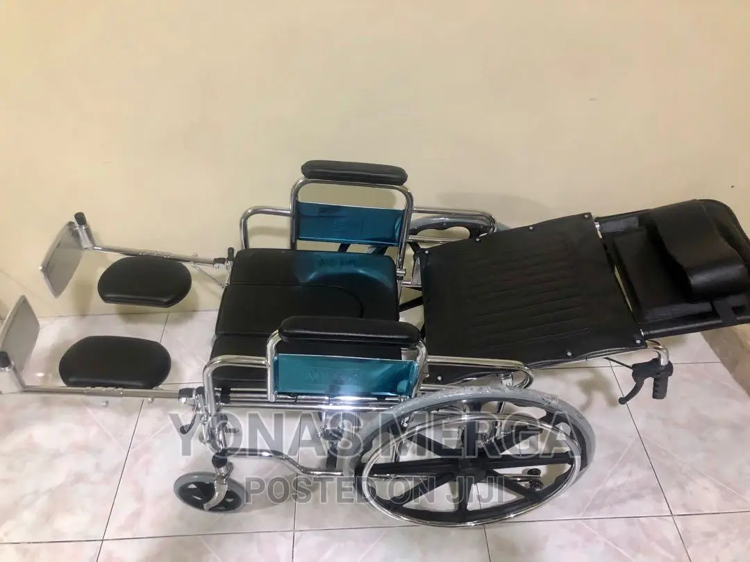 Wheelchair With Spoked Wheels With Easy Maneuverability