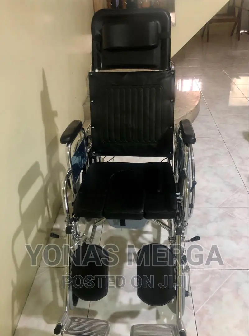 Wheelchair Transporters Have Swing-Away Leg Rests,Armrests
