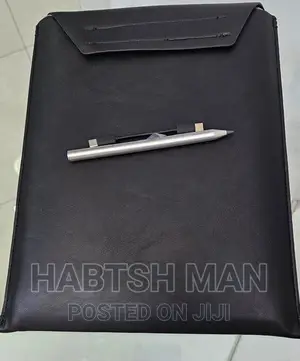 New Laptop HP Spectra 13 16GB Intel Core I7 SSD 1T