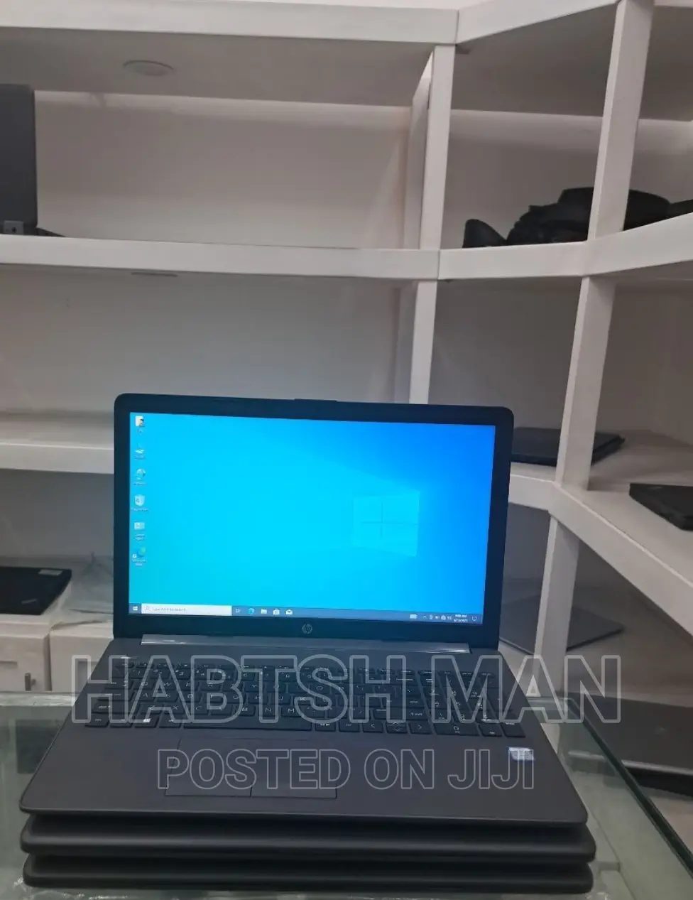 New Laptop HP Stream Notebook 8GB Intel Core I7 HDD 1T