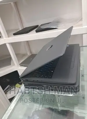 New Laptop HP Stream Notebook 8GB Intel Core I7 HDD 1T