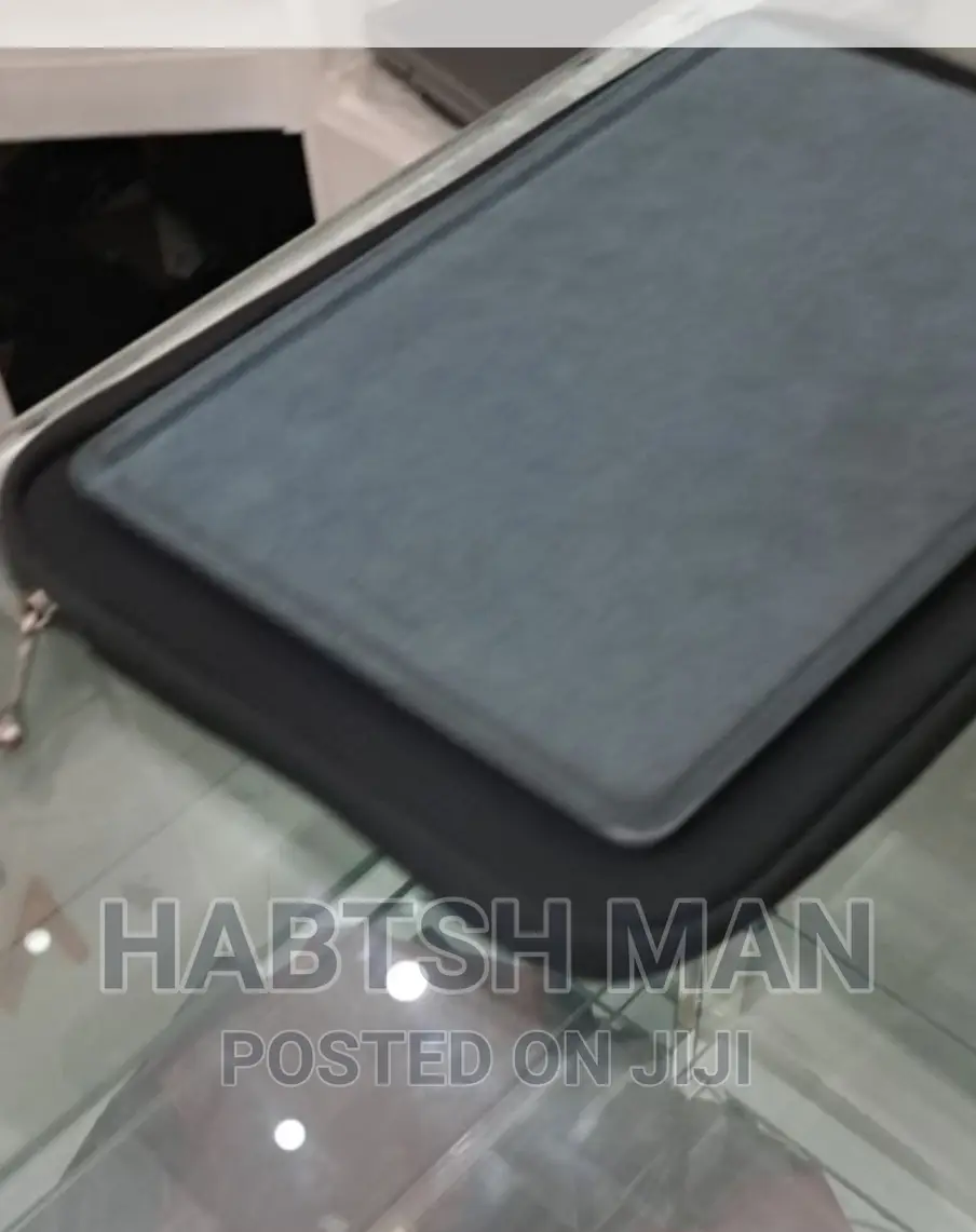 New Laptop Microsoft Surface 4GB Intel SSD 60GB