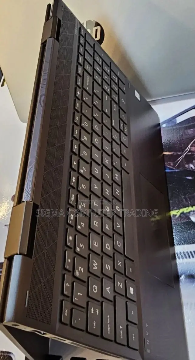 New Laptop HP Envy X360 16GB Intel Core I7 SSD 512GB