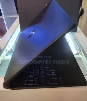 Photo - New Laptop HP Pavilion 15 8GB AMD Ryzen 5 SSD 512GB
